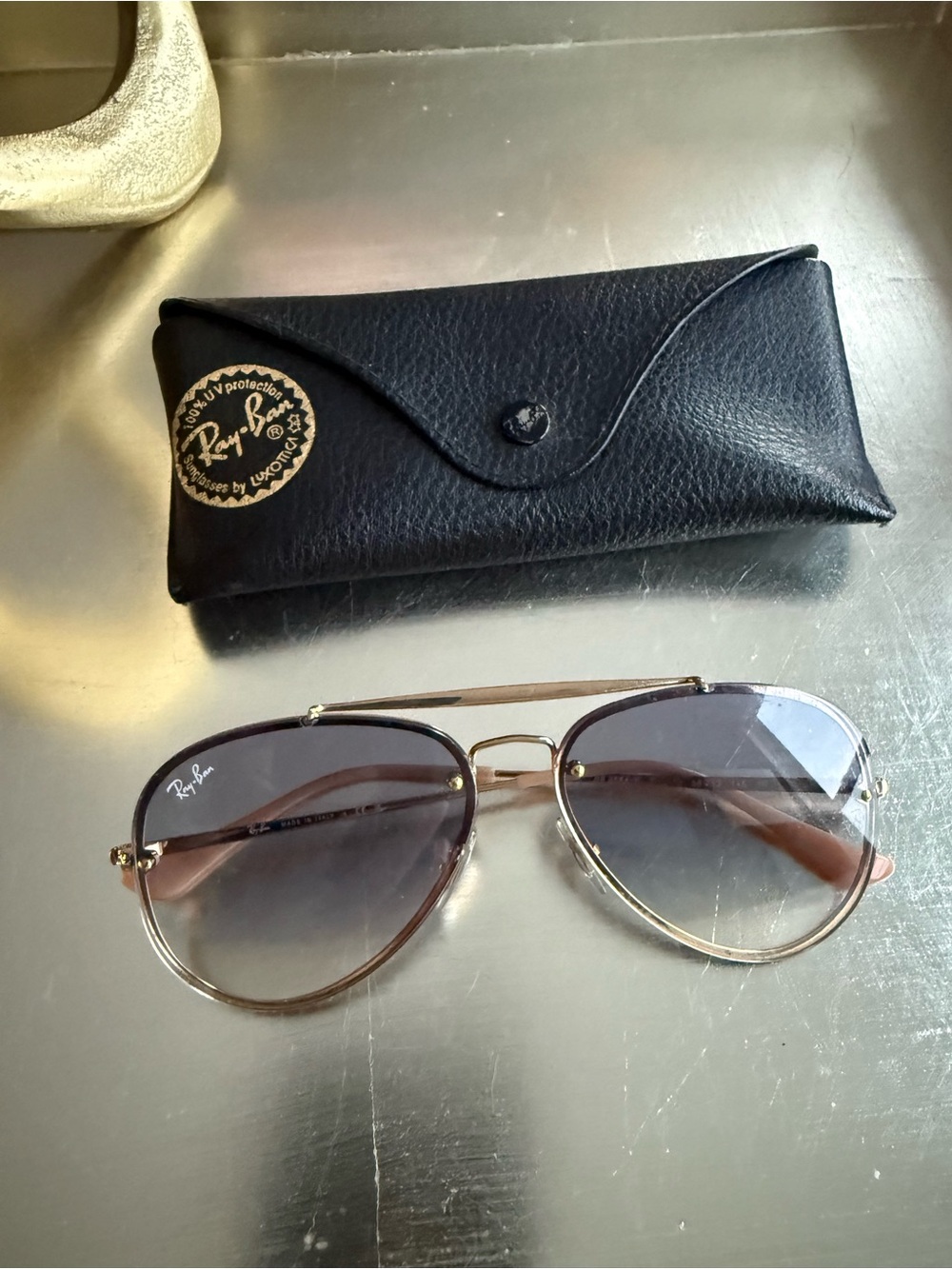 Ray-Ban Aviator Pilot Gradient Sunglasses - Gold Frame with Blue Lenses w/case